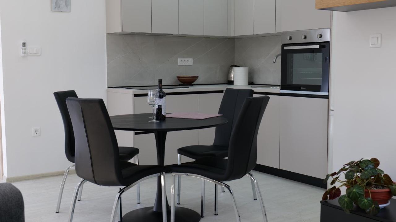 Apartmani Miki Сплит Экстерьер фото