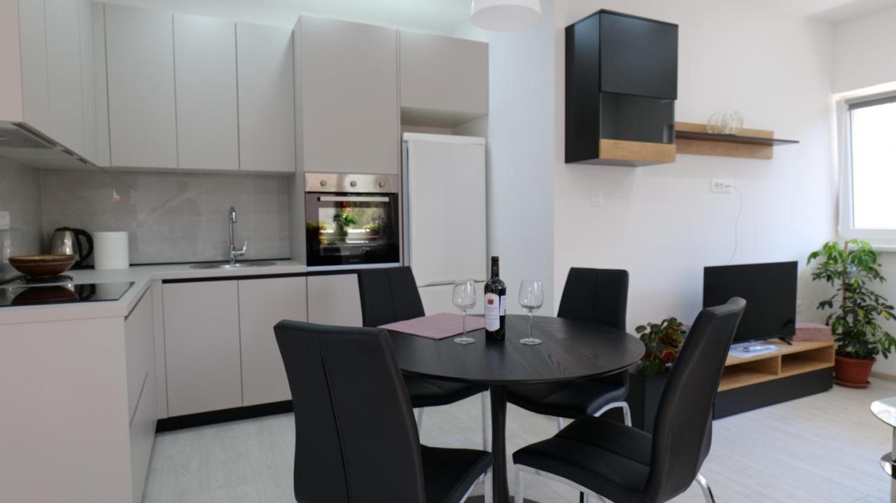 Apartmani Miki Сплит Экстерьер фото