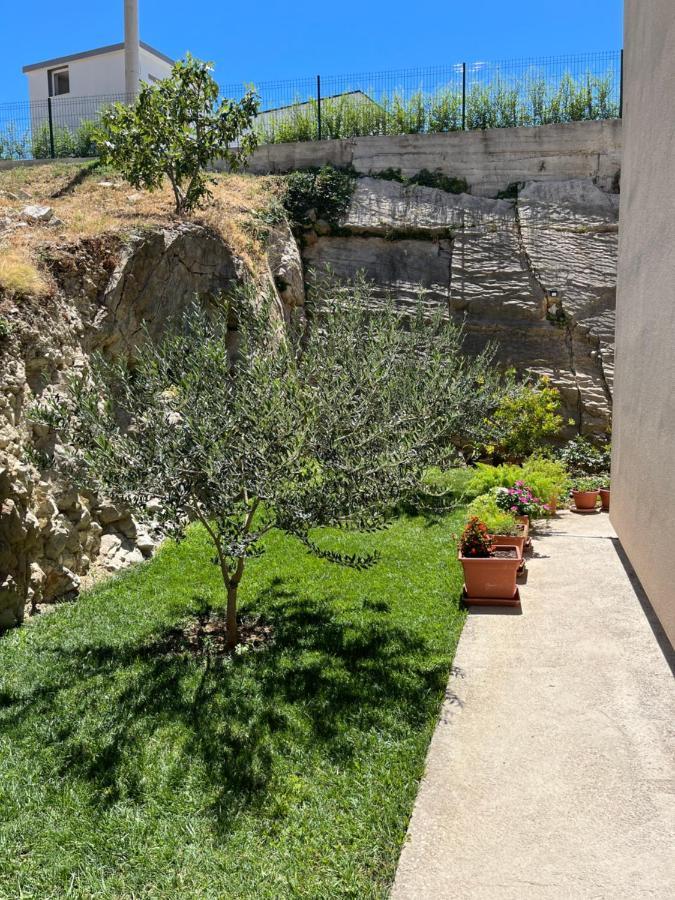 Apartmani Miki Сплит Экстерьер фото